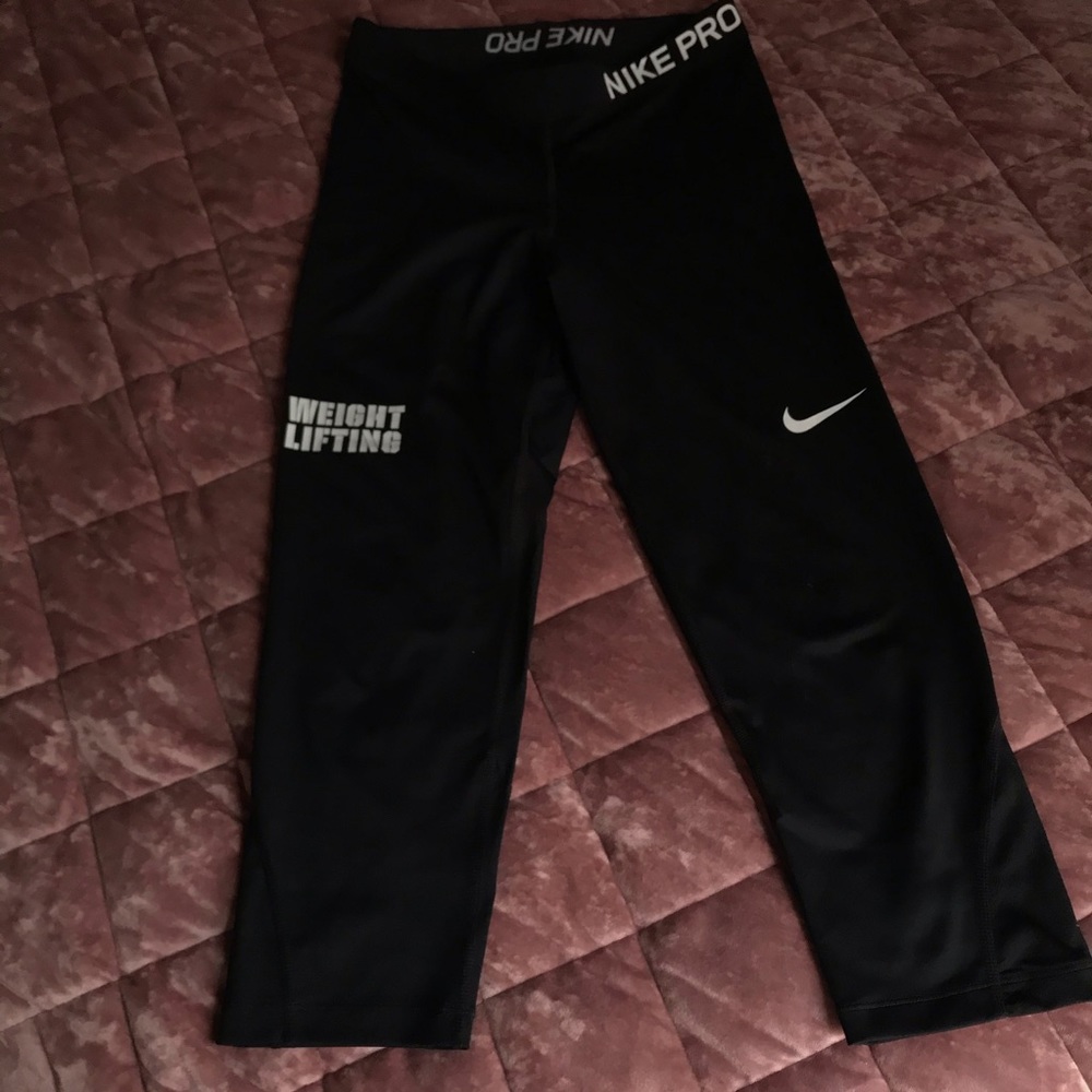 Nike Weightlifting cropped leggings